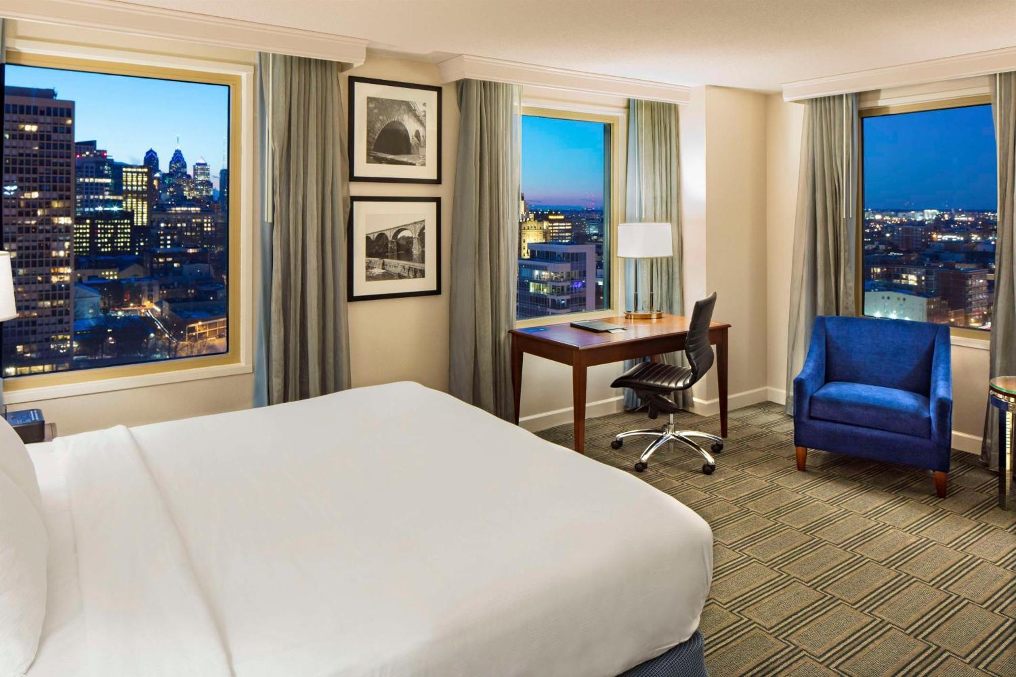 Hilton At Penn's Landing